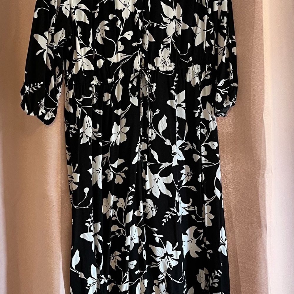croft & barrow Black and White Floral Maxi Dress